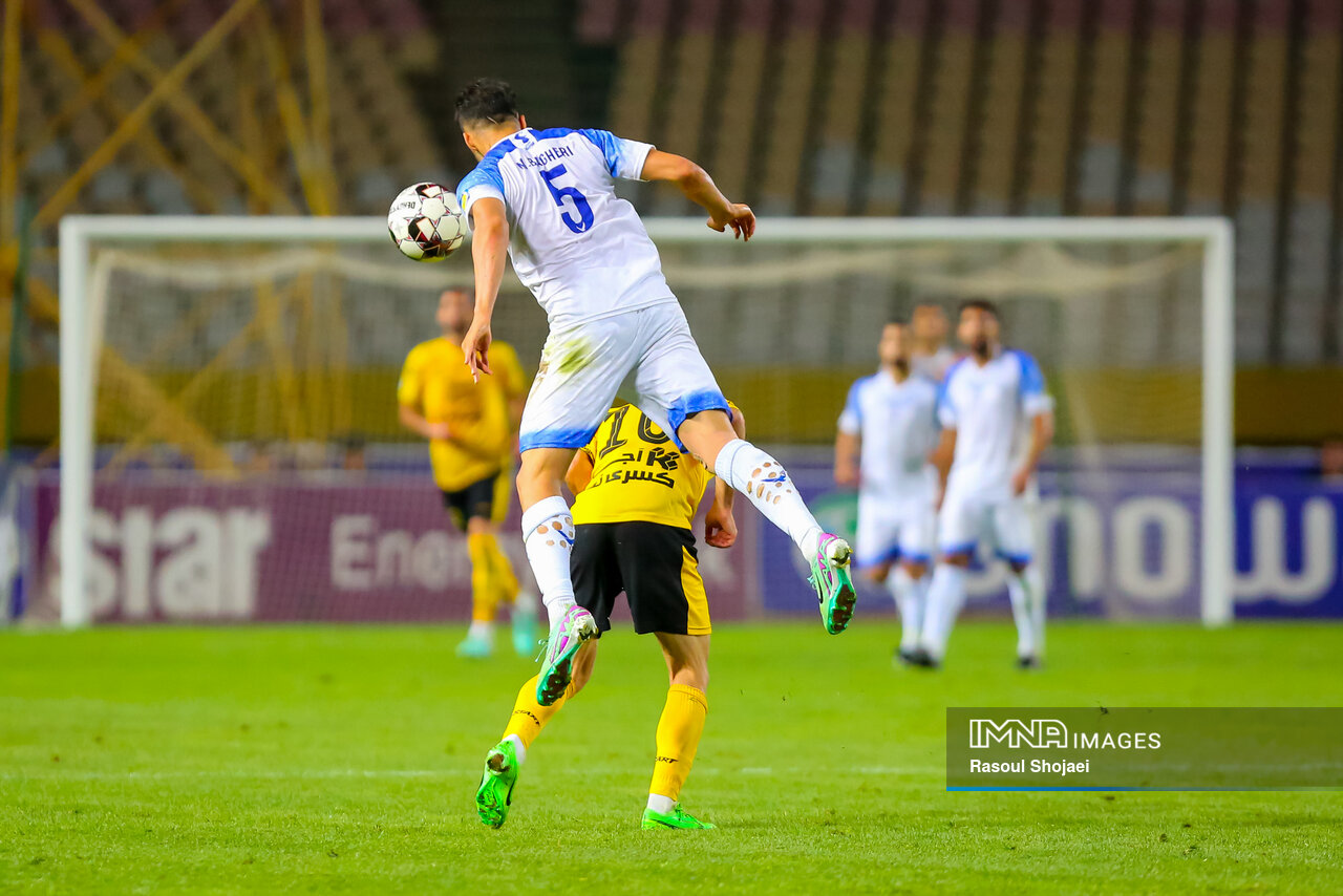 تقابل سرخابیهای پایتخت با قعرنشینان جنوبی و شمالی