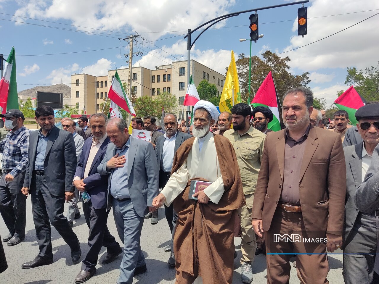 راهپیمایی مردم شهرکرد در اعتراض به جنایتهای رژیم صهیونیستی در غزه+ تصاویر