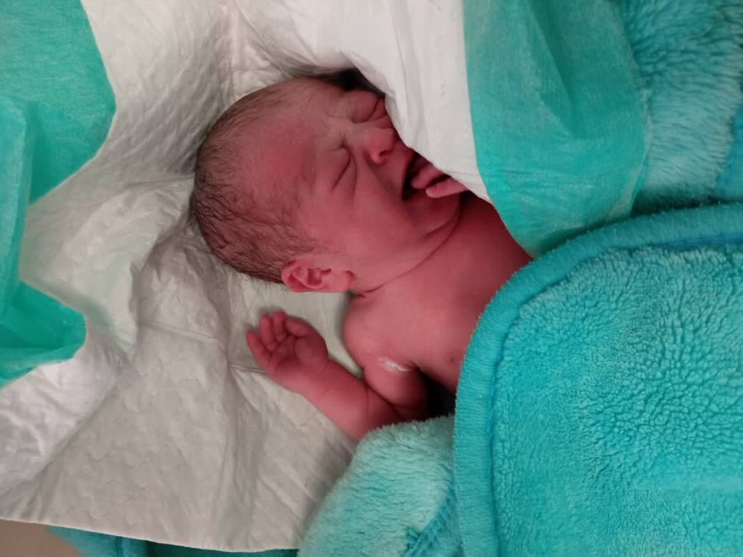 تولد نوزاد دختر در آمبولانس اورژانس ارومیه