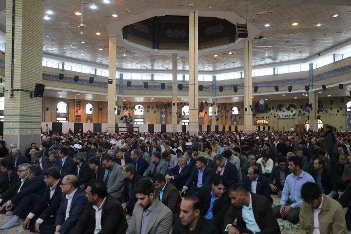 برگزاری مراسم شهادت رئیس‌جمهور و همراهان در مصلی ایلام + فیلم و تصاویر