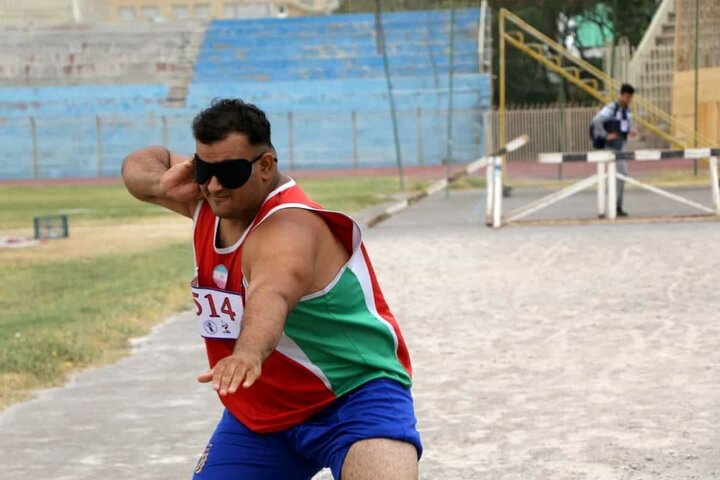 تقدیم اولین مدال طلای جهانی پارادوومیدانی به رئیس جمهور شهید