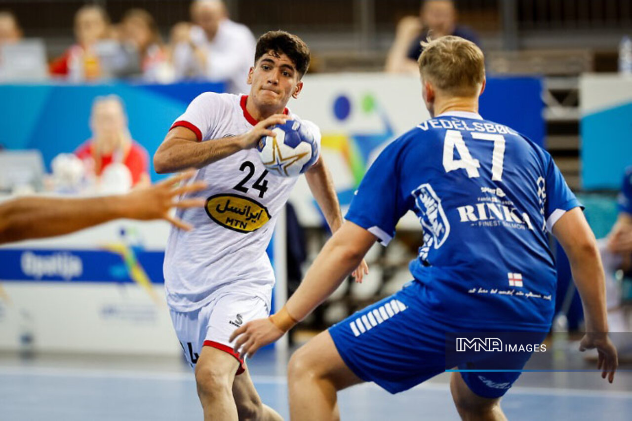 رسیدن به سکوی آسیا برای تیم ملی به تلاش بازیکنان بستگی دارد