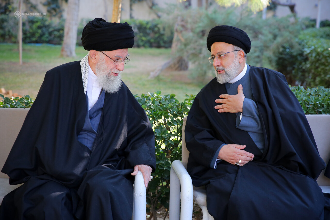رهبر انقلاب پنج روز عزای عمومی اعلام کردند/ آیت‌الله خامنه‌ای: رئیسی عزیز خستگی نمی‌شناخت