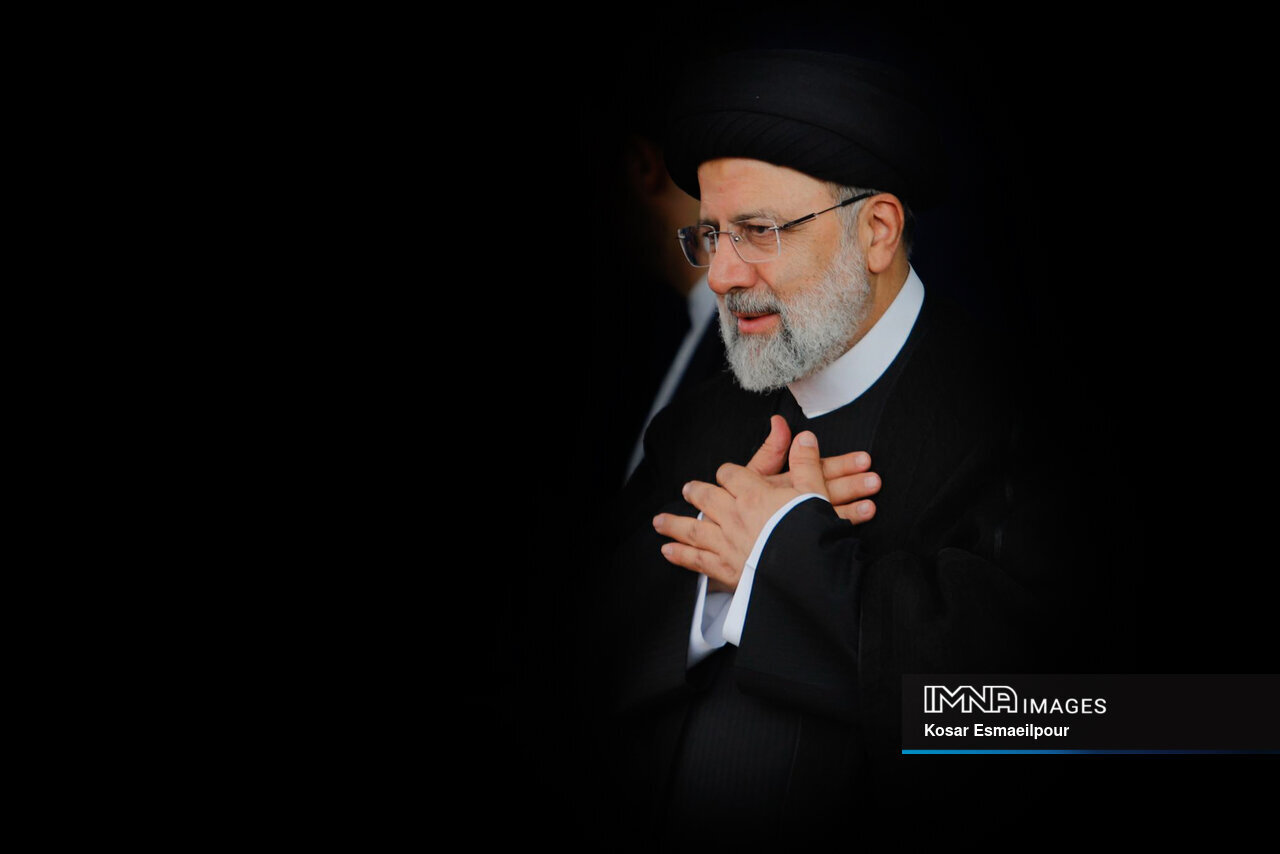 رئیس‌جمهور در راه آبادانی و سربلندی ایران اسلامی به شهادت رسید