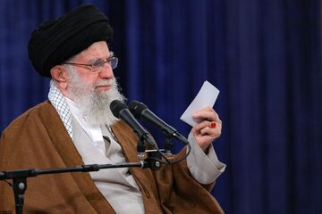 Ayatollah Khamenei Emphasizes Assembly of Experts as Epitome of Islamic Democracy