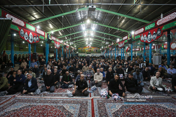 اصفهان در سوگ شهدای خدمت