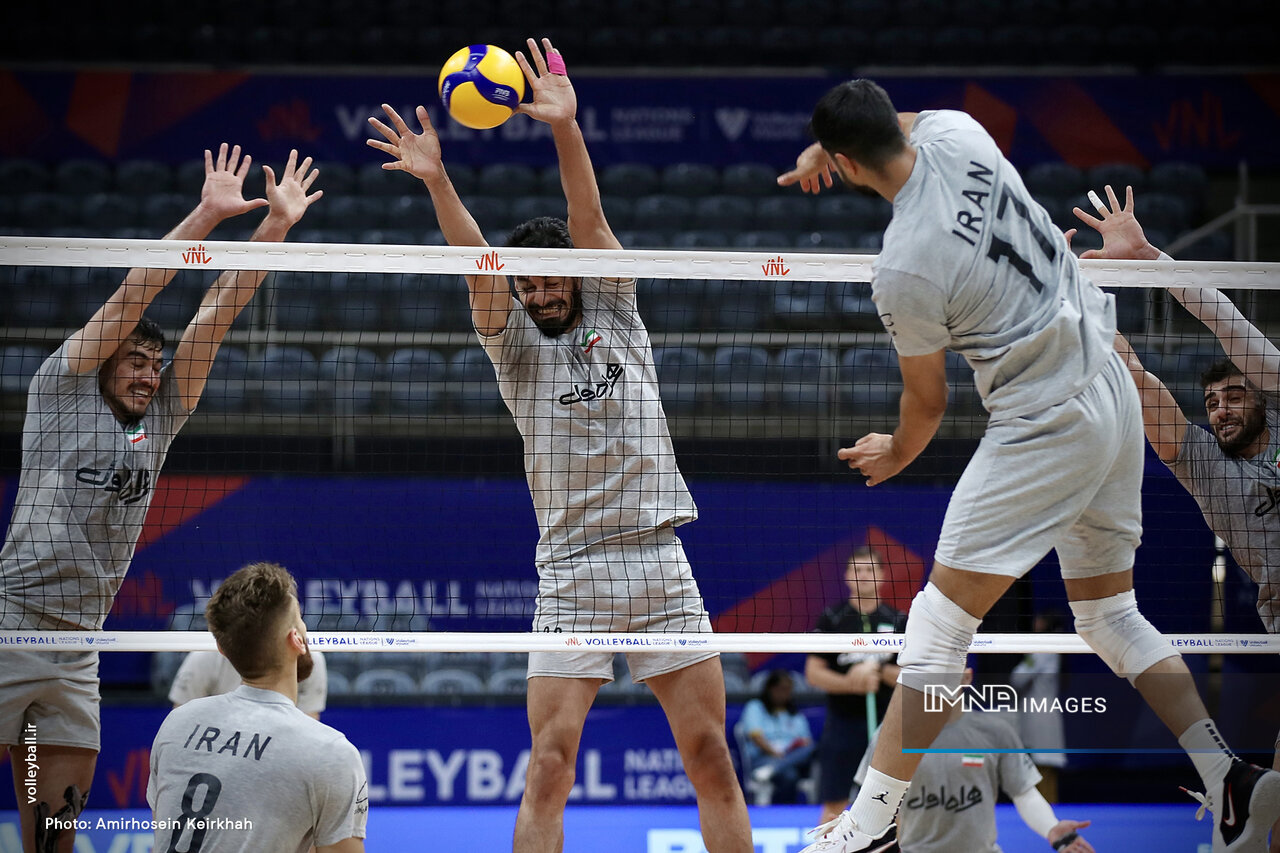 با عشق به ایران در قلب، تیم ملی والیبال به دنبال فتح افتخارات بینظیر جهان