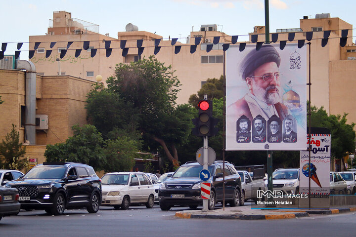 فضاسازی شهر اصفهان به مناسبت شهادت آیت‌الله رئیسی و همراهان