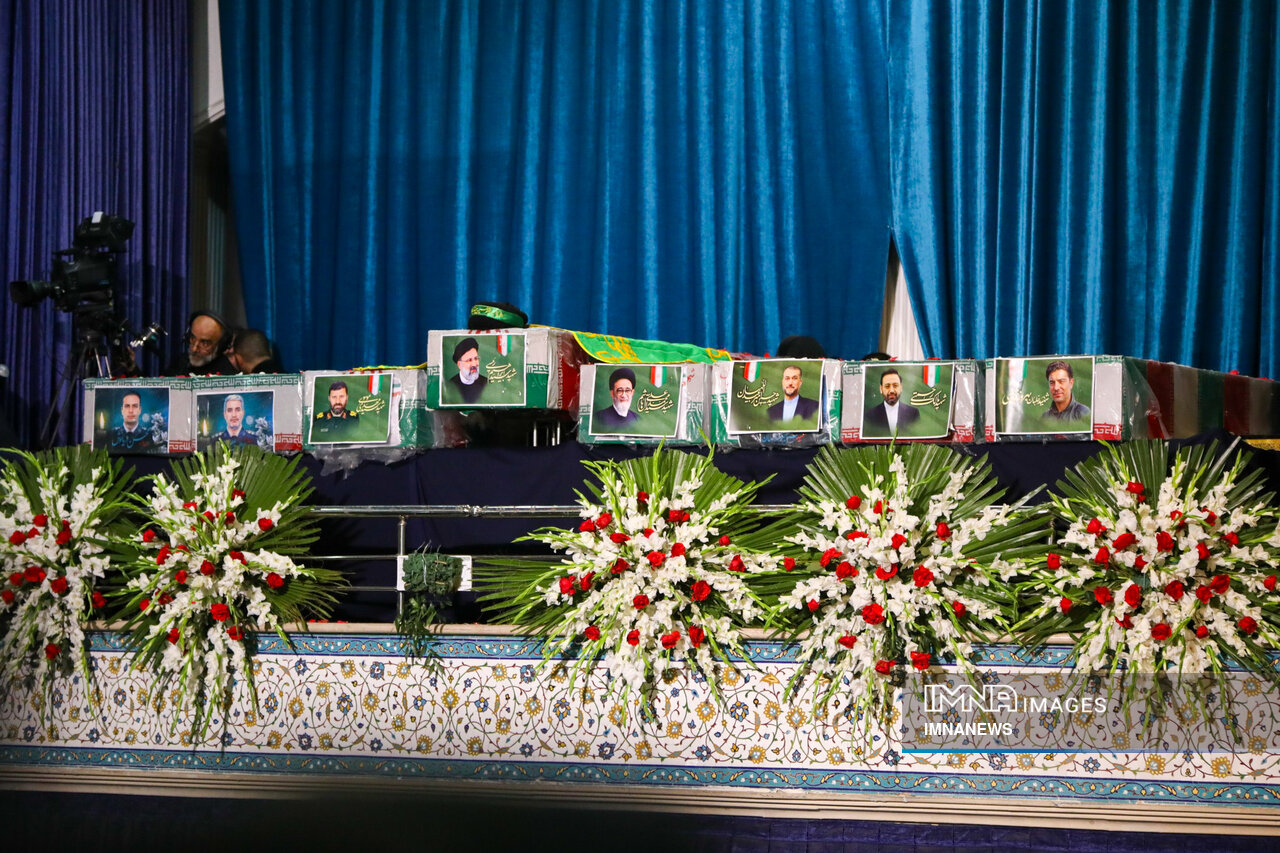وداع با پیکر رئیس جمهور و شهدای راه خدمت در مصلی تهران