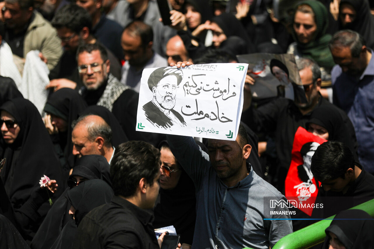 روایت شاعرانه از فرود در قلب مردم/ خلق واژهها در سوگ رئیسجمهور شهید