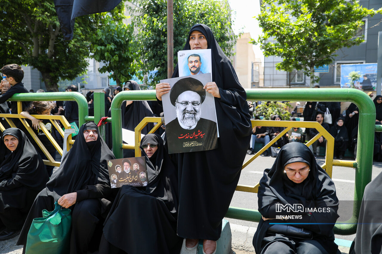 روایت شاعرانه از فرود در قلب مردم/ خلق واژهها در سوگ رئیسجمهور شهید