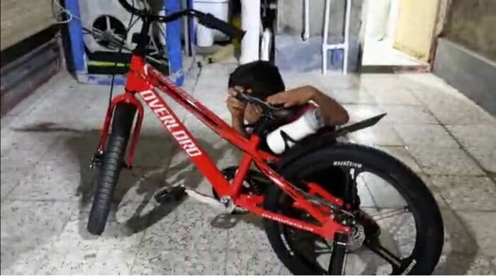 ۳ سکانس متفاوت از آقای جمهور