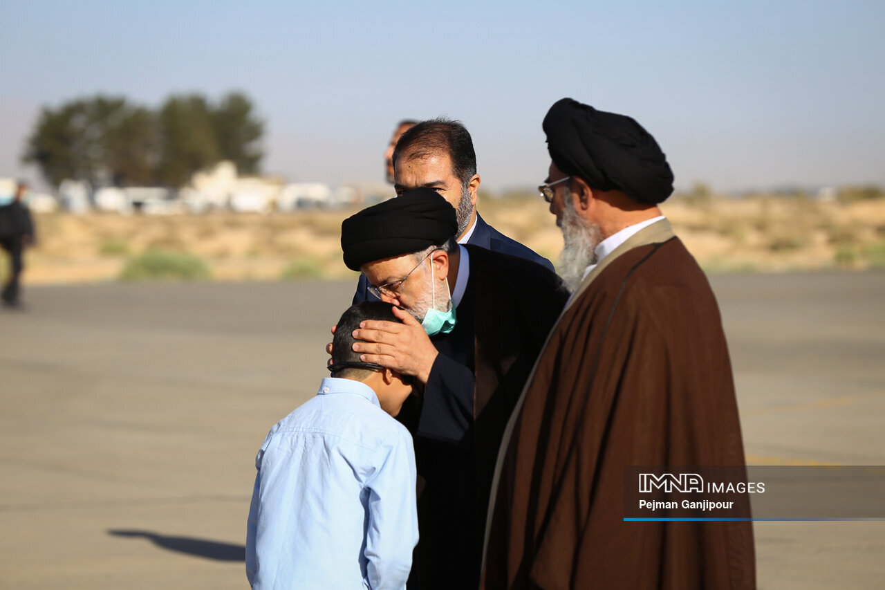 ۳ سکانس متفاوت از آقای جمهور