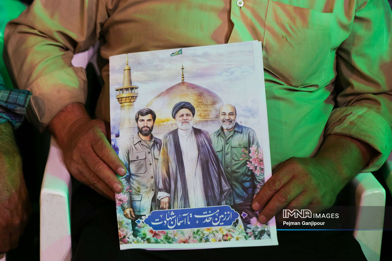 یکی میافته صدتا مرد، بر میخیزند از خونش