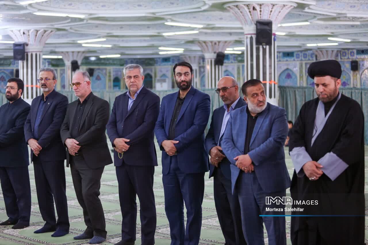 مراسم گرامیداشت شهدای خدمت در شهرکرد برگزار شد+ تصاویر و فیلم