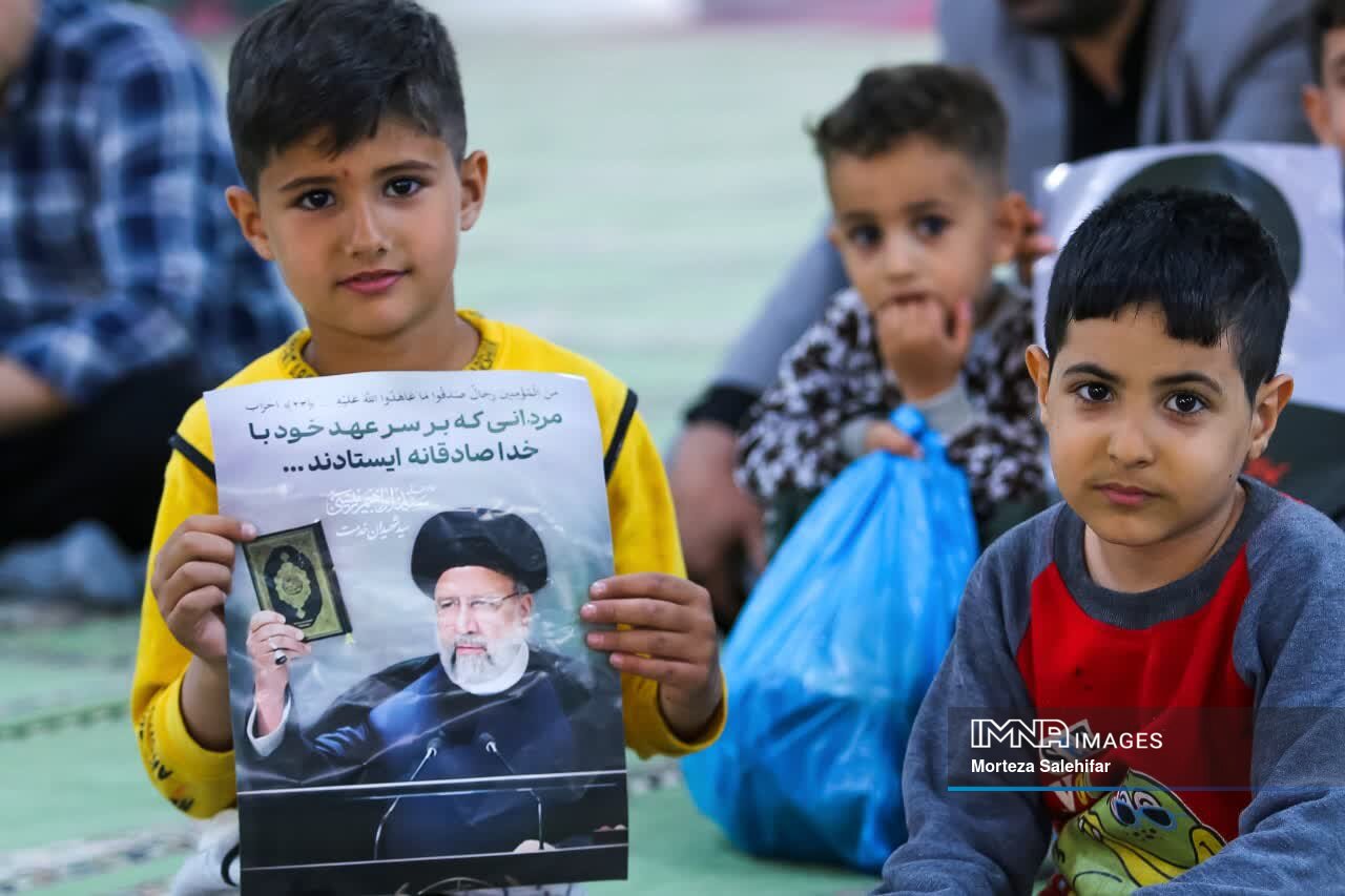 مراسم گرامیداشت شهدای خدمت در شهرکرد برگزار شد+ تصاویر و فیلم