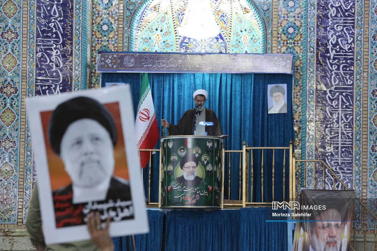 مراسم گرامیداشت شهدای خدمت در شهرکرد برگزار شد+ تصاویر و فیلم