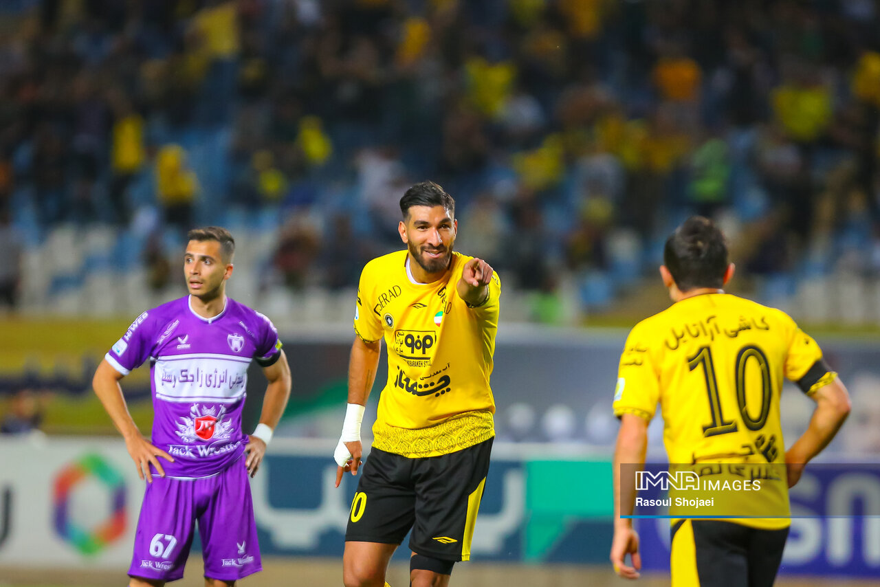 ترکیب سپاهان مقابل گلگهر سیرجان ( احتمالی)