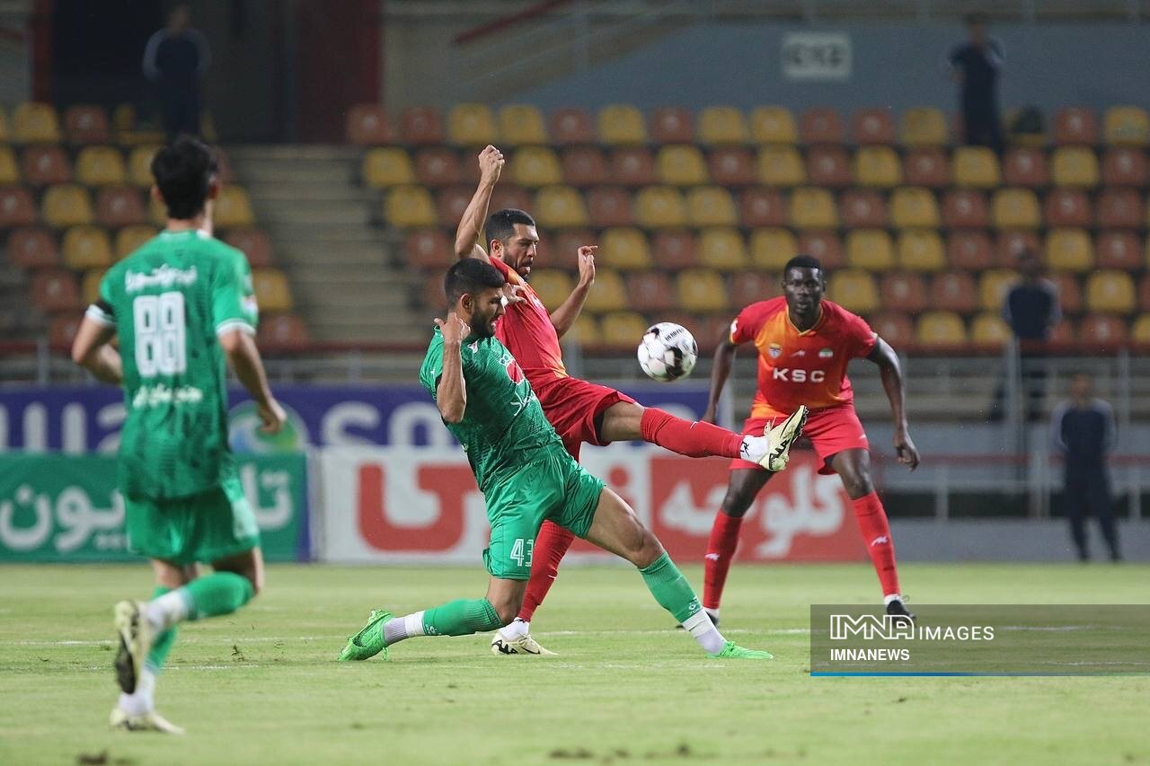 کامبک رویایی پرسپولیس در شب عجیبوغریب آزادی / استقلال در جهنم وطنی صدر جدول را جا گذاشت