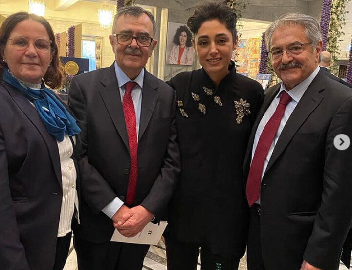 این رسم تاریخ است؛ «تُعِزٌ مَن تَشاء وَتُذِلُّ مَنْ تَشاء»