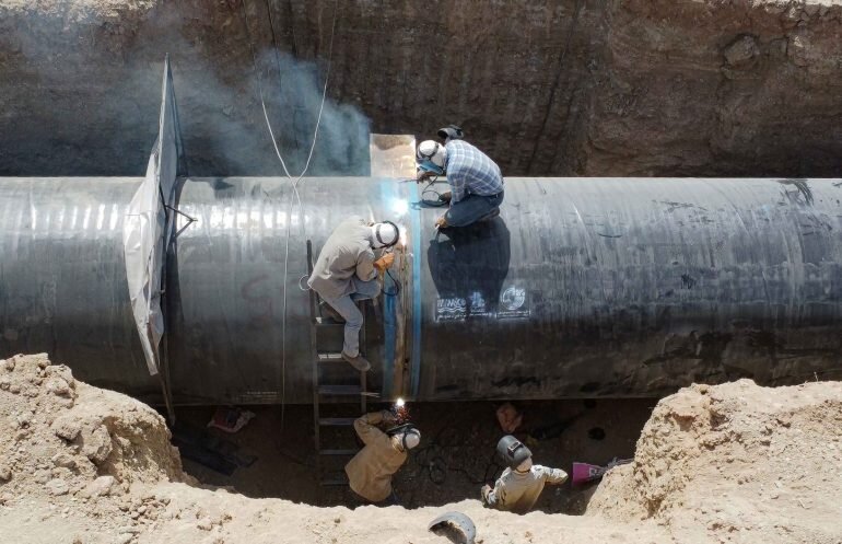 تلاش دولت سیزدهم برای زندهسازی کویر تشنه؛ قولی که رئیسجمهور شهید داد