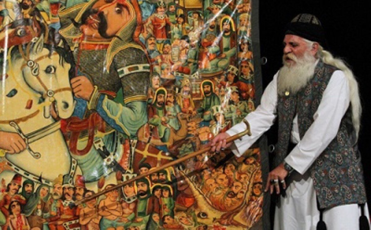 نفسهای کهن در قلب سیلک؛ روایتگرانی که تاریخ را زنده میکنند