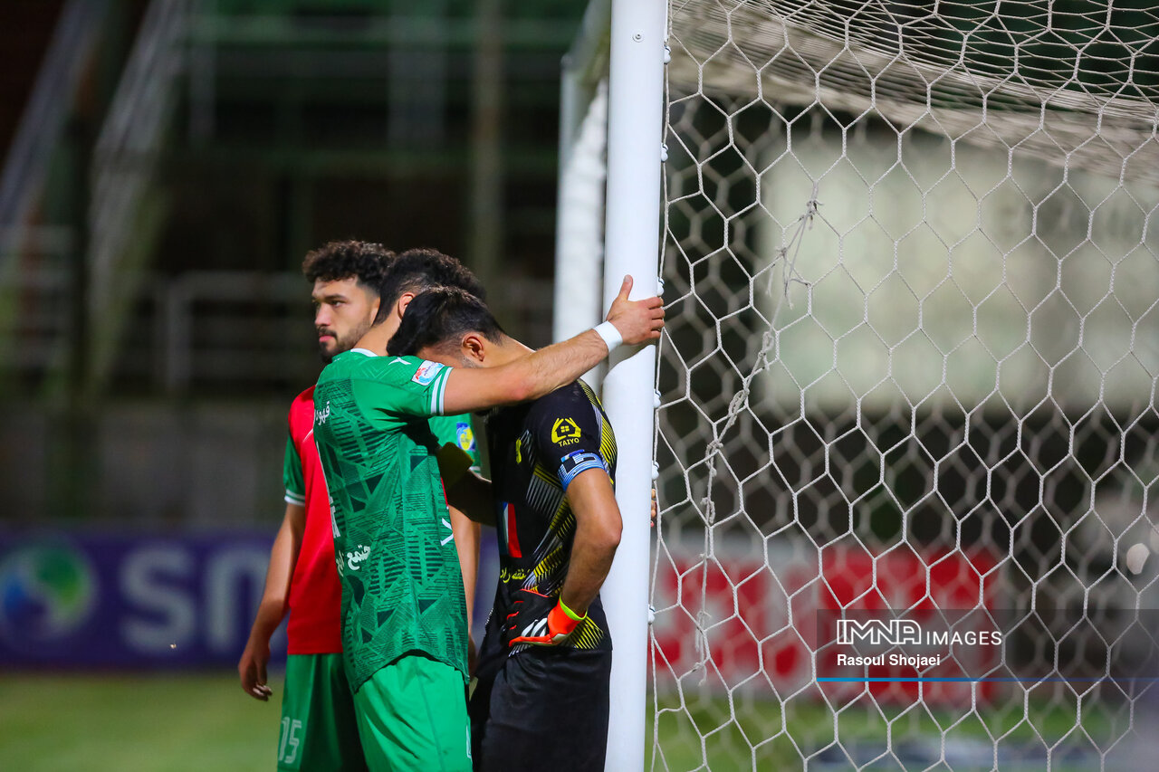 خطر پنجمین سقوطآزاد بیخگوش پیکان