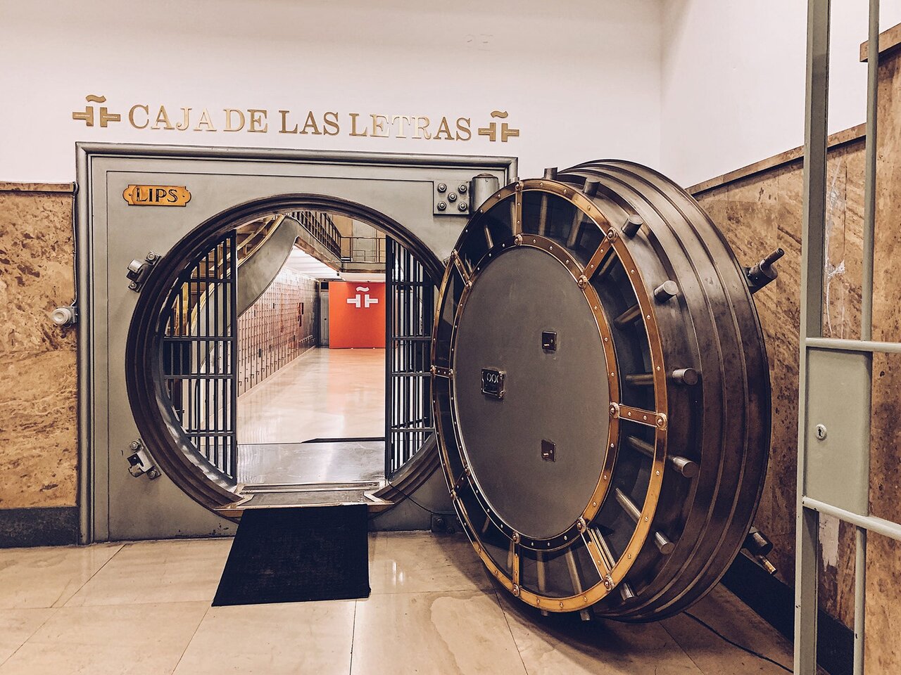 در این صندوق امانات، خبری از طلا و جواهر نیست