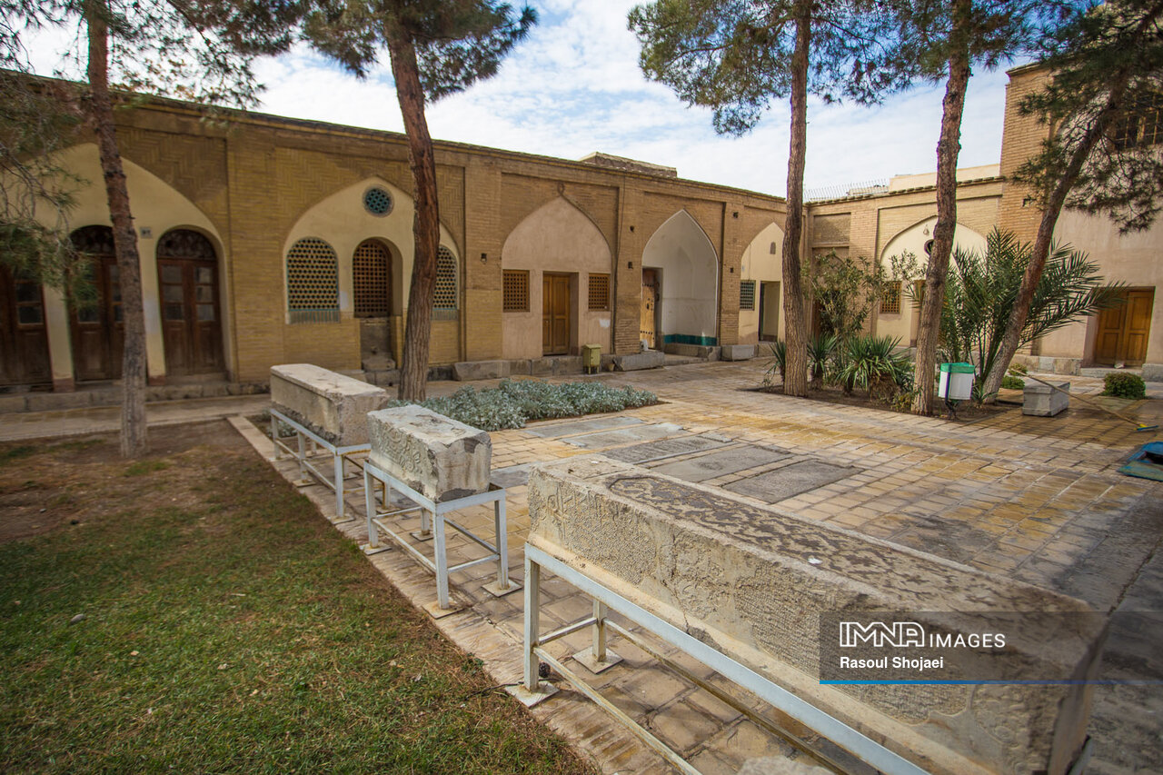 رونمایی از پروژههای تخت فولاد پس از ایام محرم/ حرکت به سوی اجتماعیسازی پروژهها