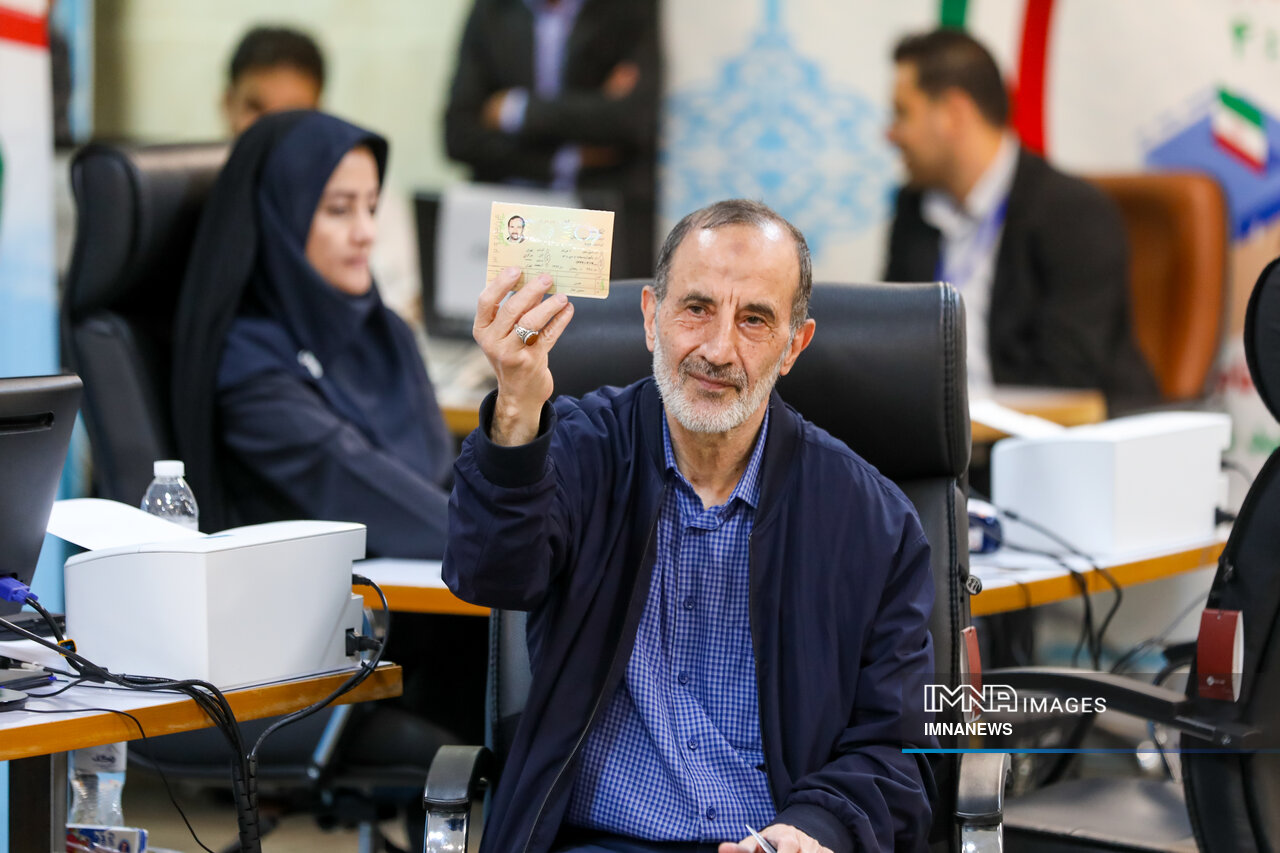 نامزدهای انتخابات ریاست جمهوری از کدام گرایشهای سیاسی هستند؟