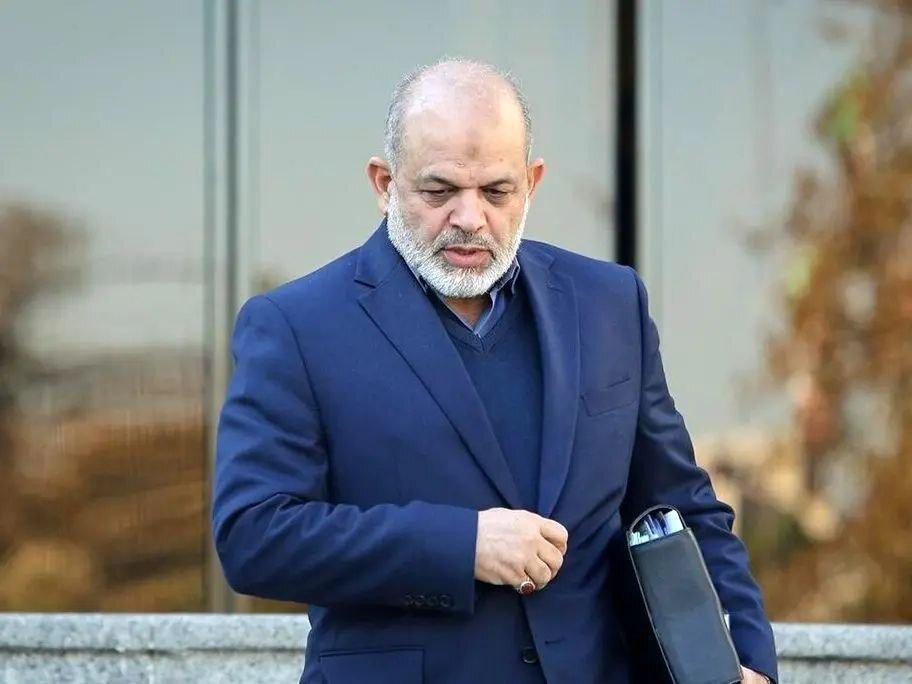 ۱۹ روز تا انتخابات؛ انصراف ۲داوطلب/حواشی یک نامه