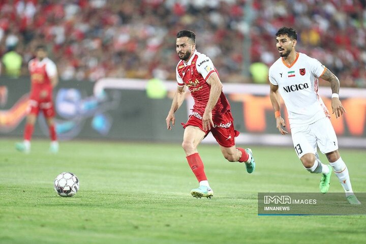 سروش رفیعی در پرسپولیس ماندنی شد