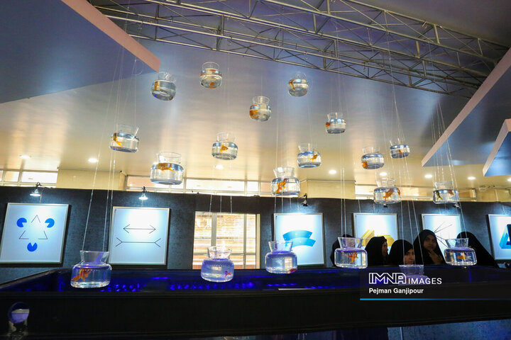 بازدید اعضای شورای شهر اصفهان از نمایشگاه معاد