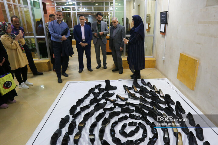 بازدید اعضای شورای شهر اصفهان از نمایشگاه معاد