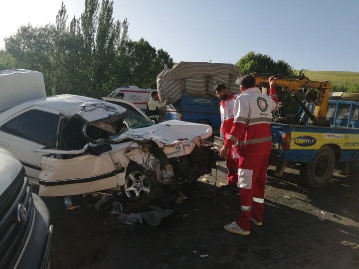 تصادف در محور لردگان یک جان باخته در بر داشت