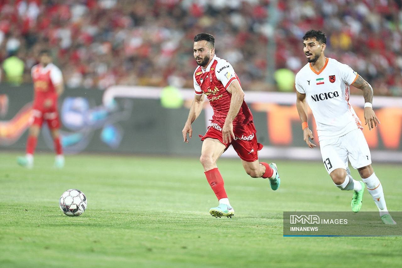 پایان لیگ پرماجرای فوتبال ایران با قهرمانی پرسپولیس