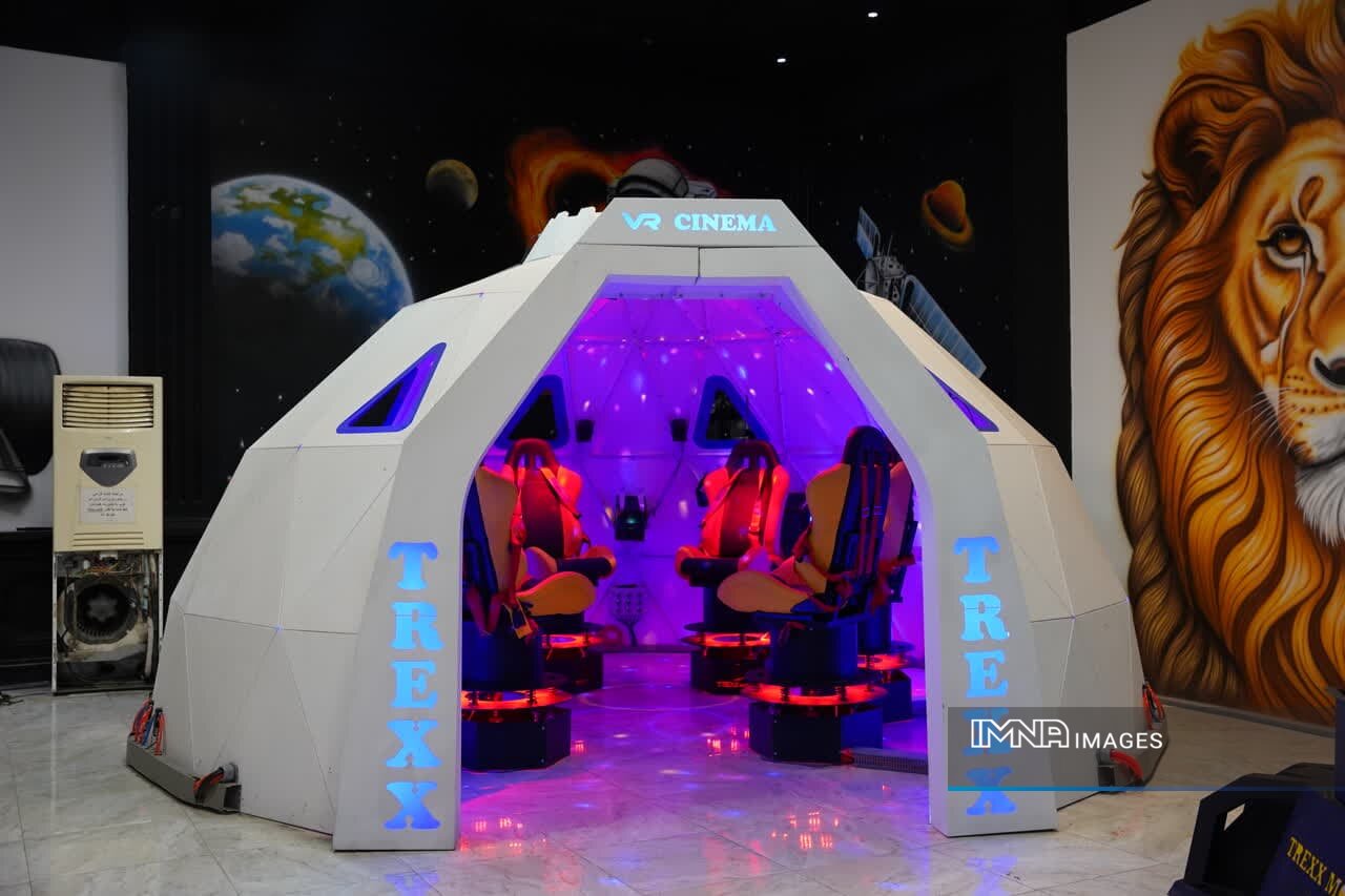 بزرگترین سالن واقعیت مجازی اصفهان در شهر رویاها آغاز بهکار کرد