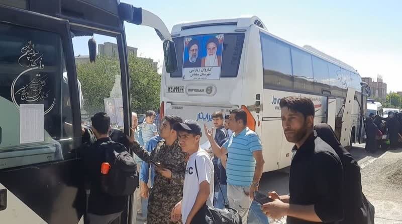 اعزام کاروانهای زیارتی به مرقد امام خمینی(ره) از شهرهای مختلف آذربایجانغربی+ عکس