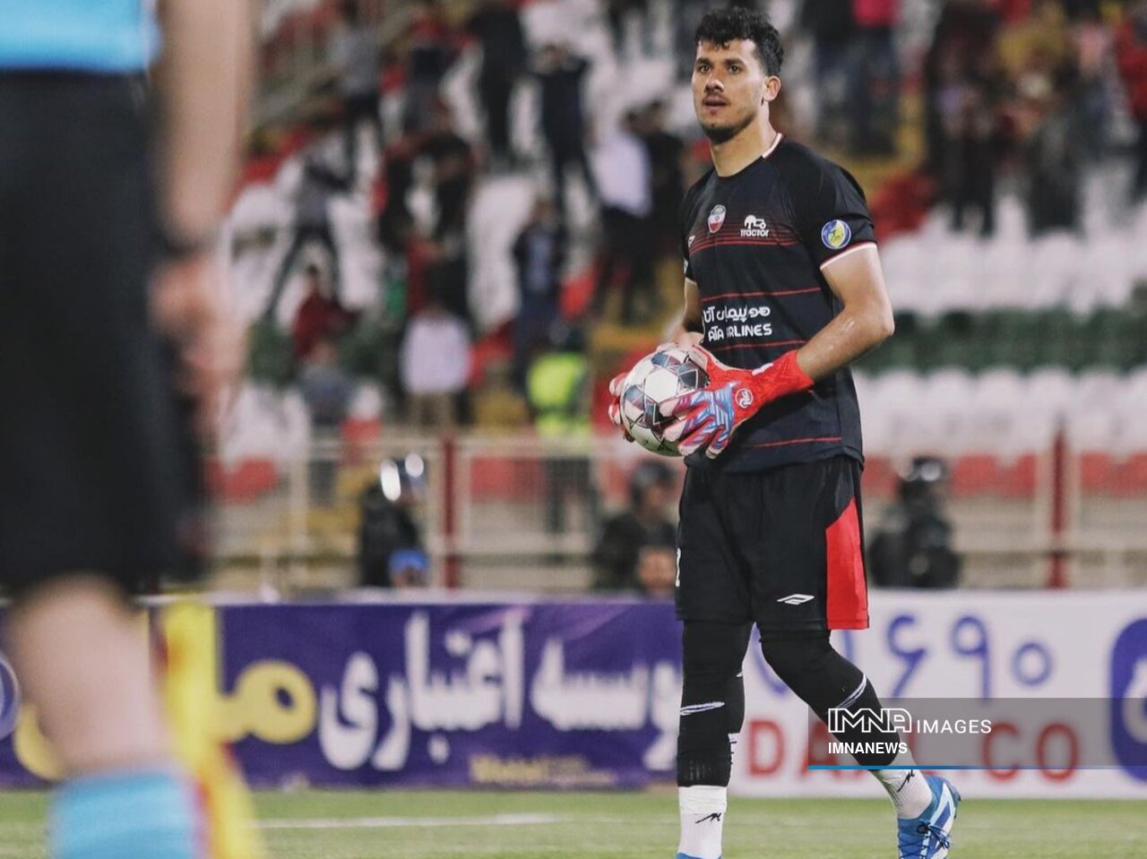 دستکشطلای لیگبرتر فوتبال نصف شد / ثبت ۱۸ کلینشیت توسط حسینی و پورحمیدی