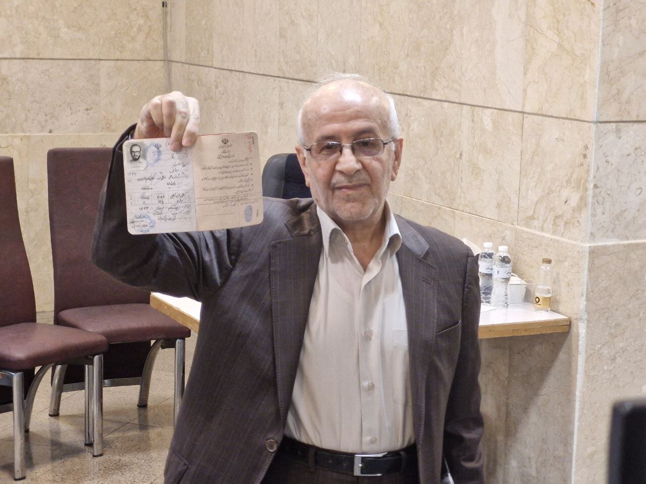 «حسن سبحانی» نامزد انتخابات ریاست‌جمهوری شد