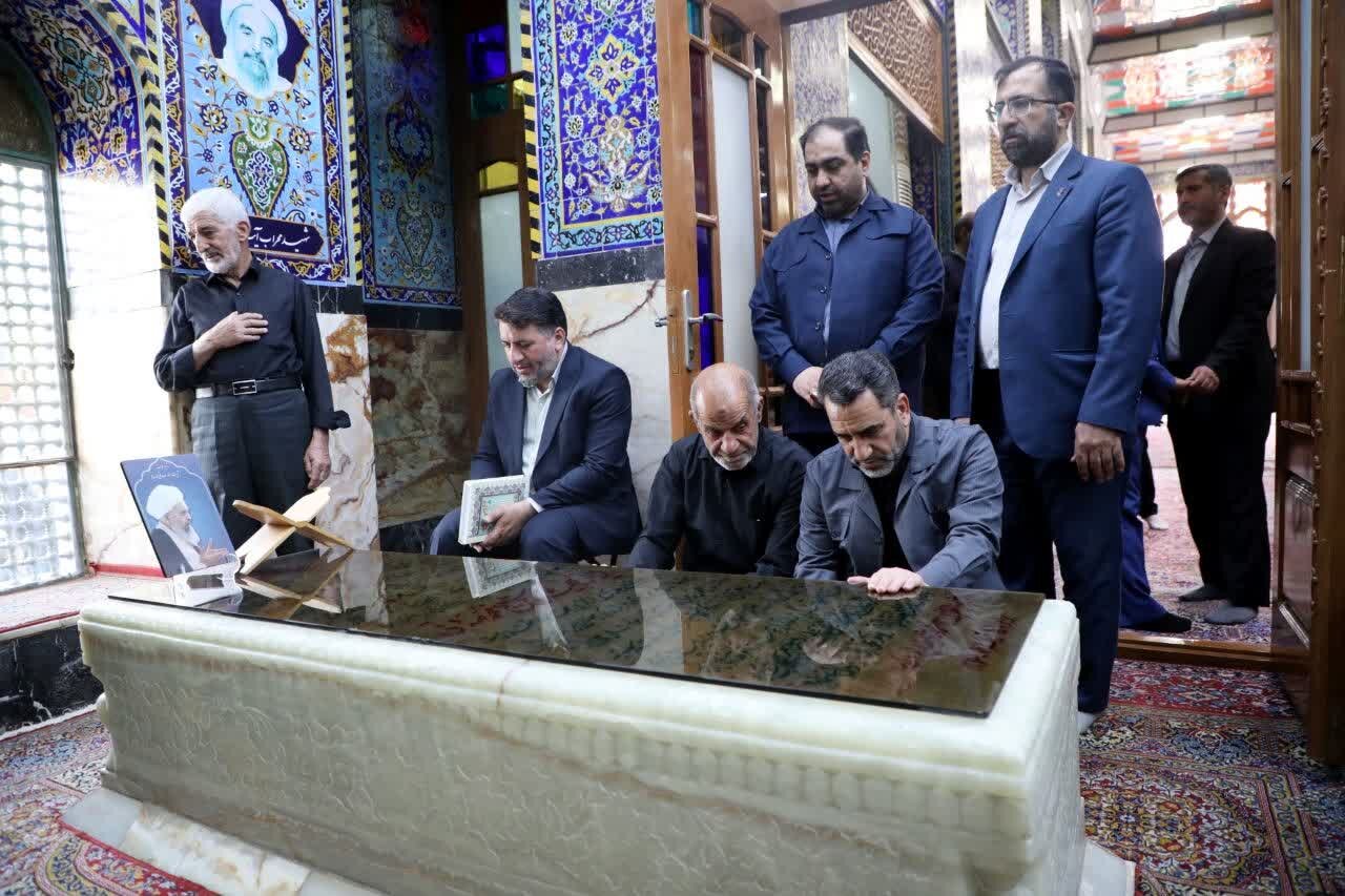 گزارش تصویری | بزرگداشت سیوپنجمین سالگرد رحلت حضرت امام خمینی (ره) و قیام ۱۵ خرداد در یزد