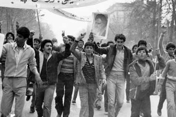 قیامی که نقطه عطف تاریخ معاصر ایران شد