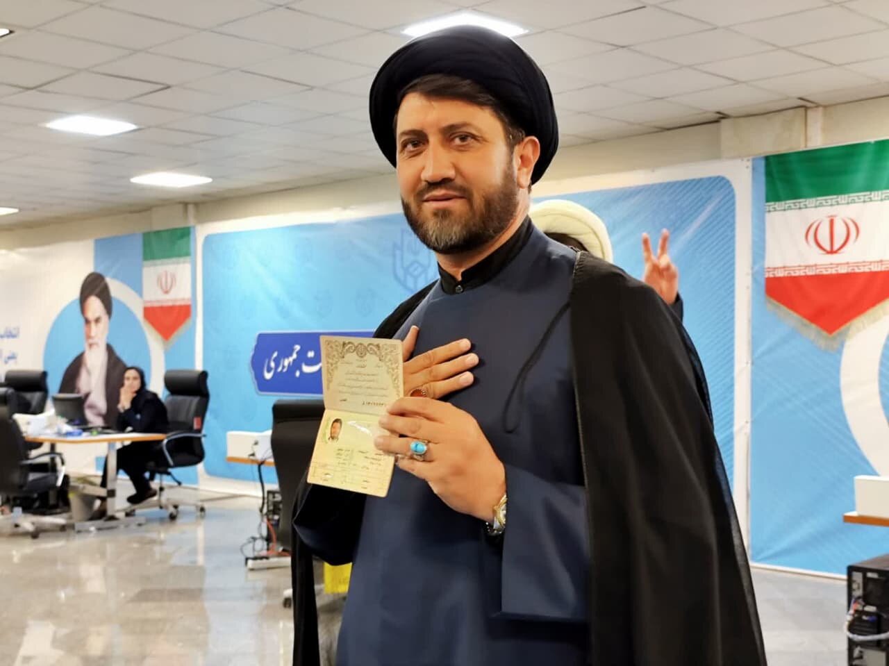 «سید علی حسینی» نامزد انتخابات ریاست جمهوری شد