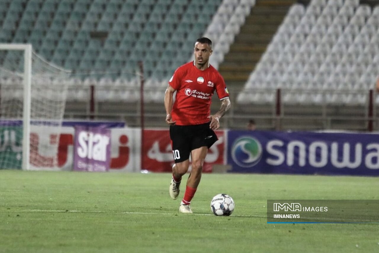 دبل ریکاردو آلوز در کسب جایزه برترین پاسور فوتبال ایران / ابوالفضل جلالی یک پاسگل کم آورد