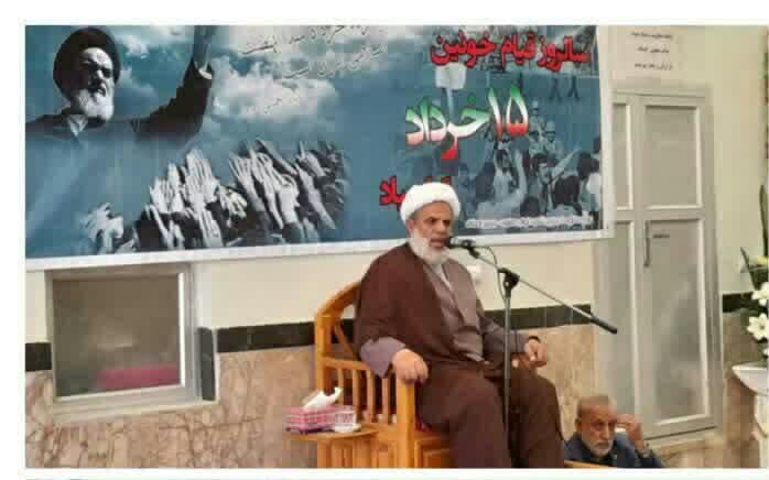 انقلاب اسلامی ریشه در تاریخ اسلام دارد