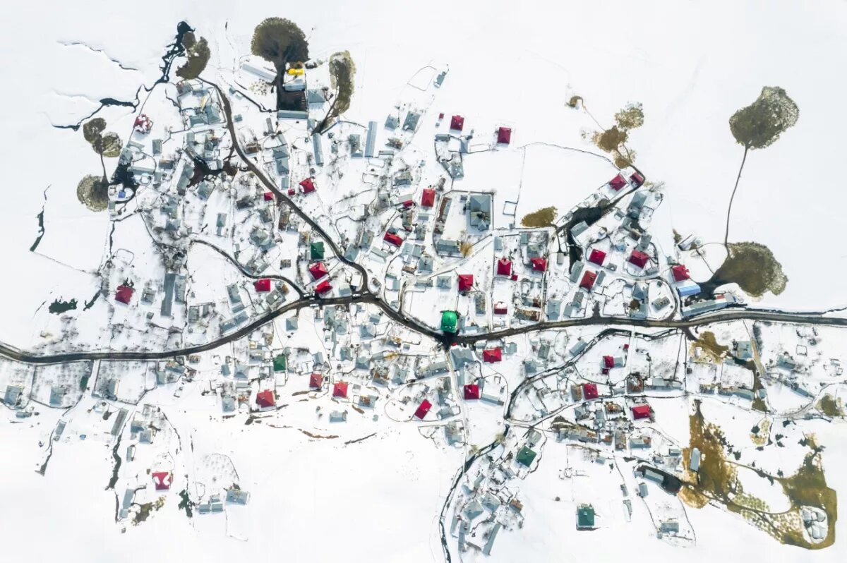 نگاهی به فینالیستهای جایزه عکاسی با پهباد ۲۰۲۴