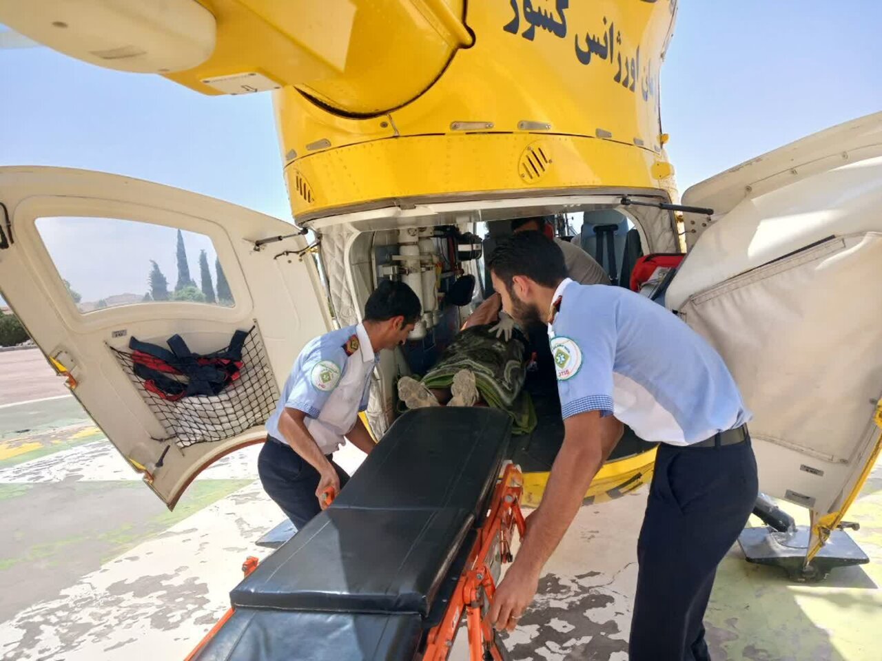 روز شلوغ اورژانس هوایی یزد / سه بیمار با سه سورتی پرواز به بیمارستان منتقل شدند