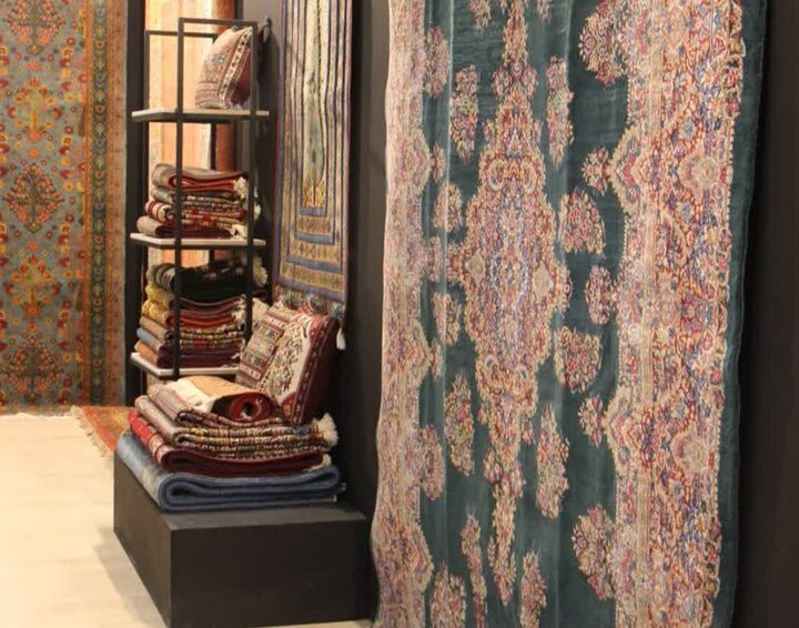 آیین تجلیل از پیشکسوتان نساجی سنتی کاشان