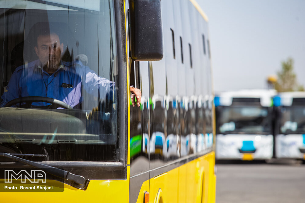 بهره‌برداری از ۱۱ دستگاه اتوبوس جدید در منطقه ۱۹