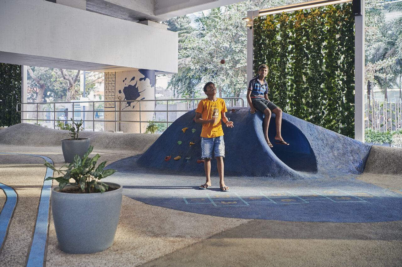 تبدیل زیرگذر بیروح هندی به فضای اجتماعی سرسبز و پویا